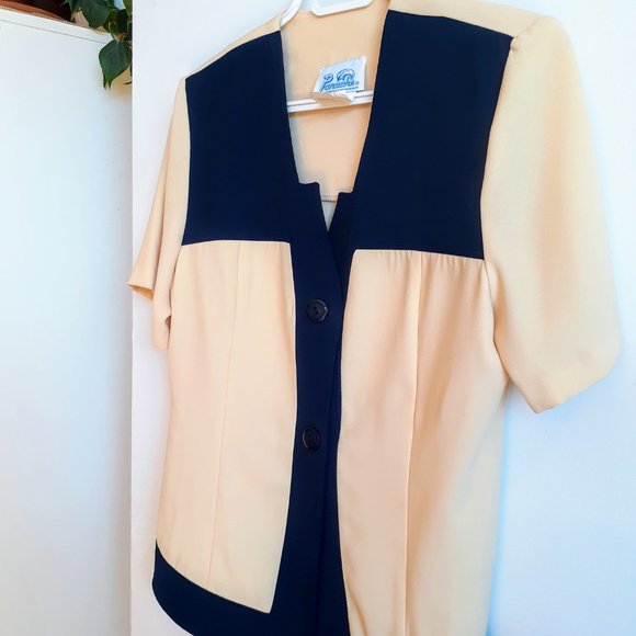Vintage short sleeve blouse - Picture 3 of 4